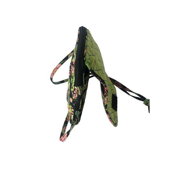 Crossbody Tropical/Floral Pattern Vera Bradly Lots of Lime Green - Picture 8 of 11